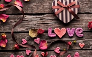 Fondo de pantalla de Valentine 039 s day 2560x1440 valentines day heart decorations romantic love ribbon