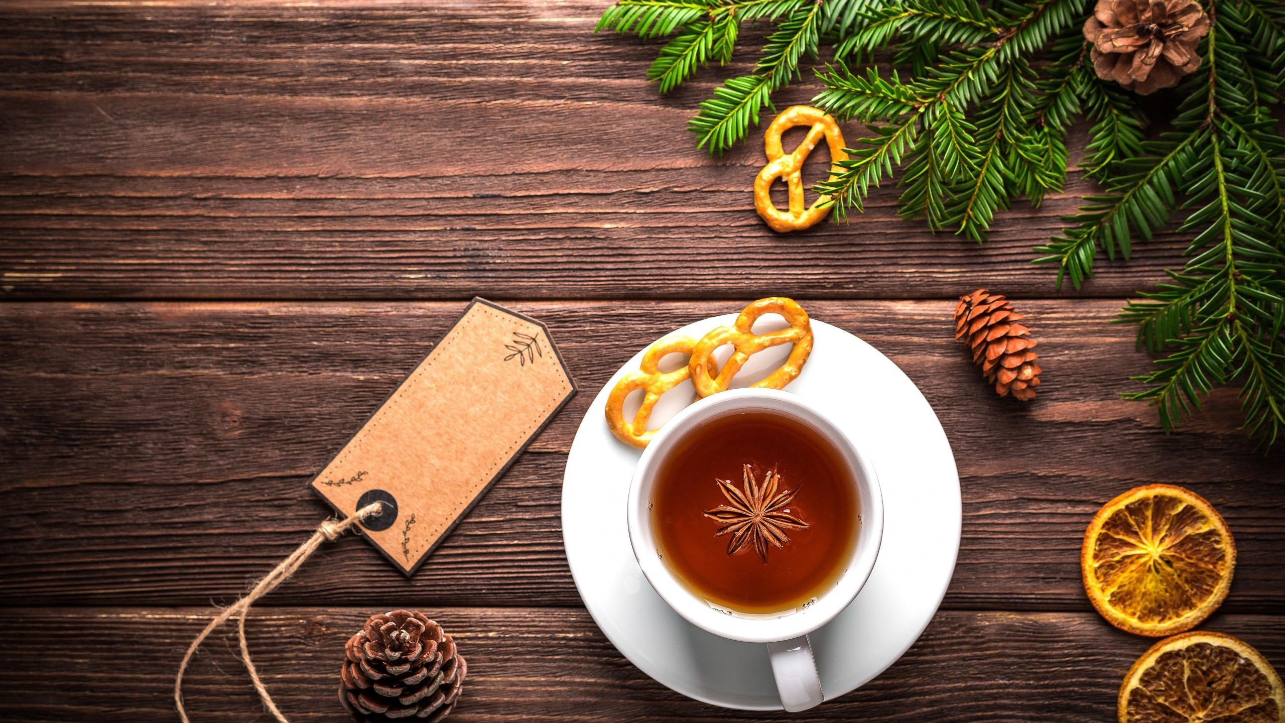 Christmas 2560x1440 new year table fir tree tea 5k
