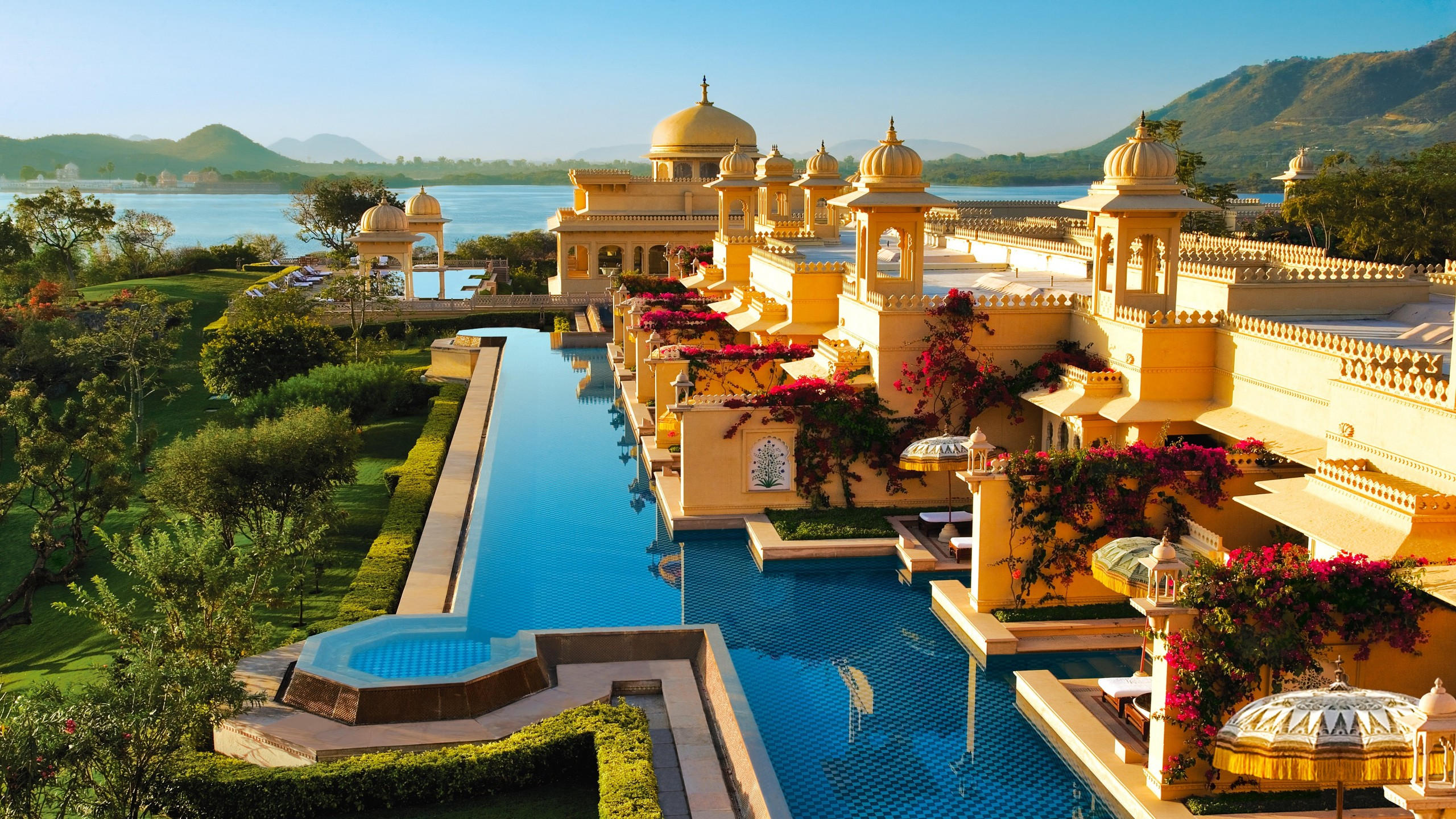 India 2560x1440 beach design habitat hotel landscape pool sea species