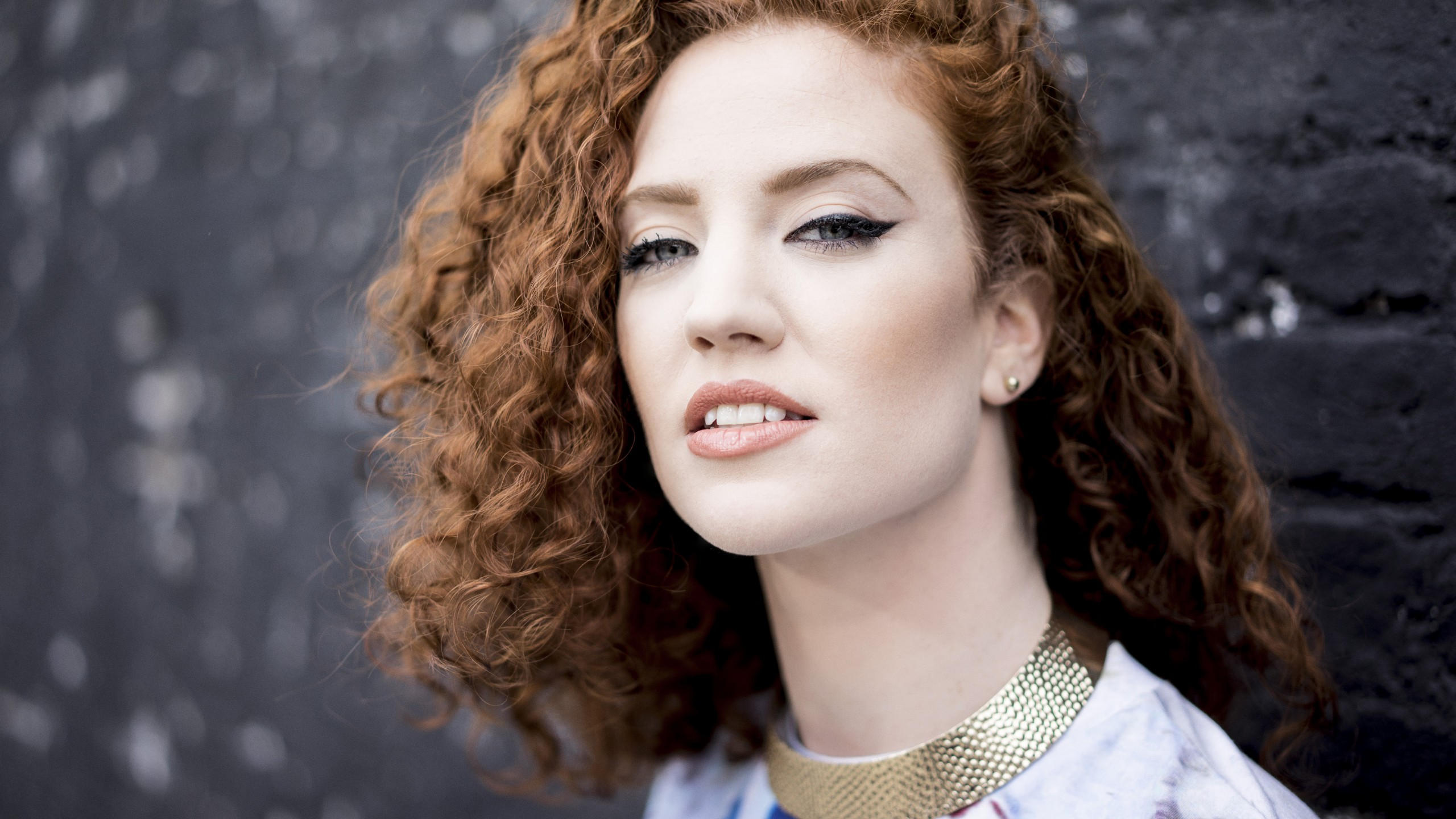 Jess glynne 2560x1440 top music artist and bands red
