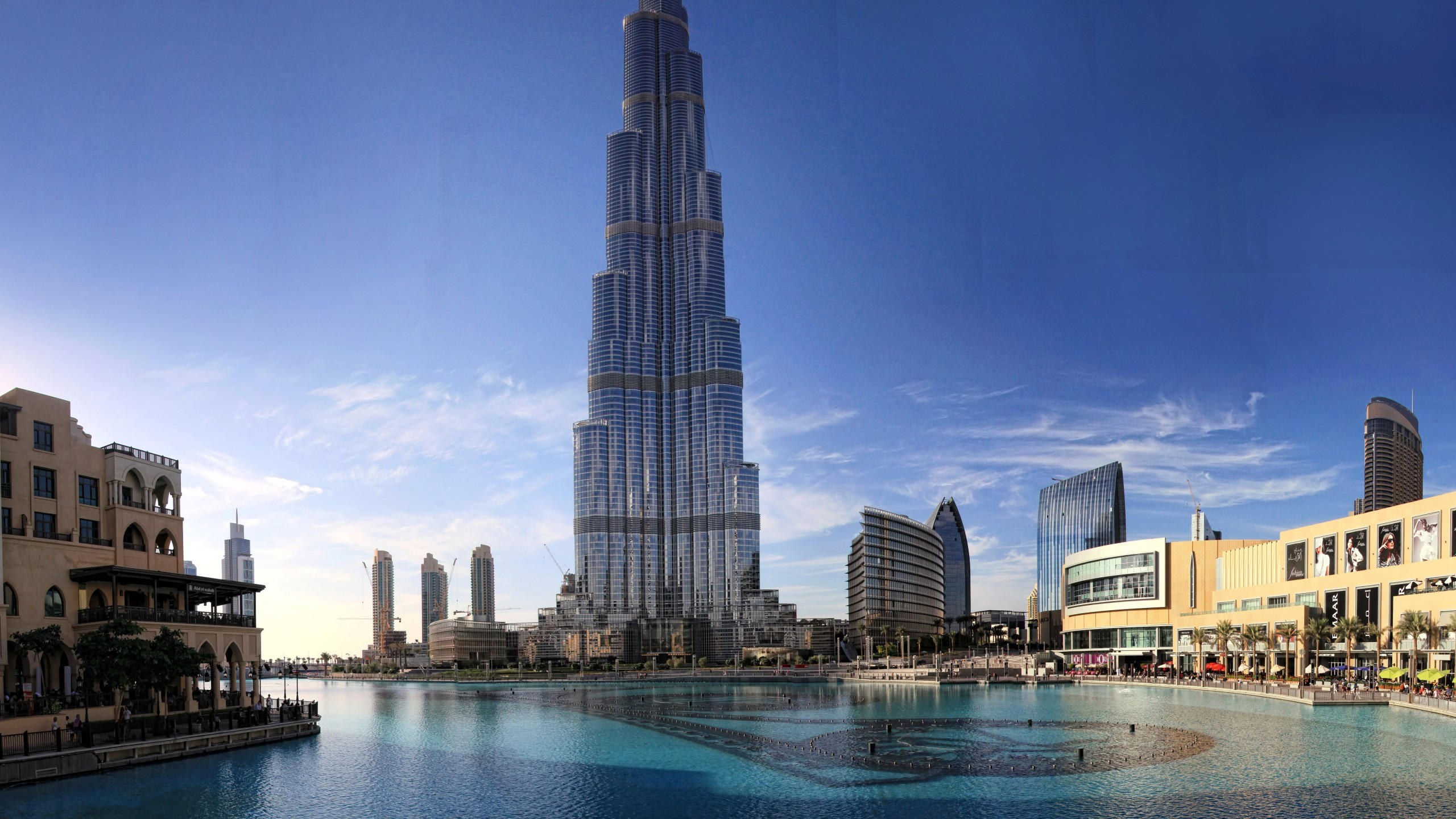 Khalifa tower 2560x1440 dubai sky clouds water pool hotel resort