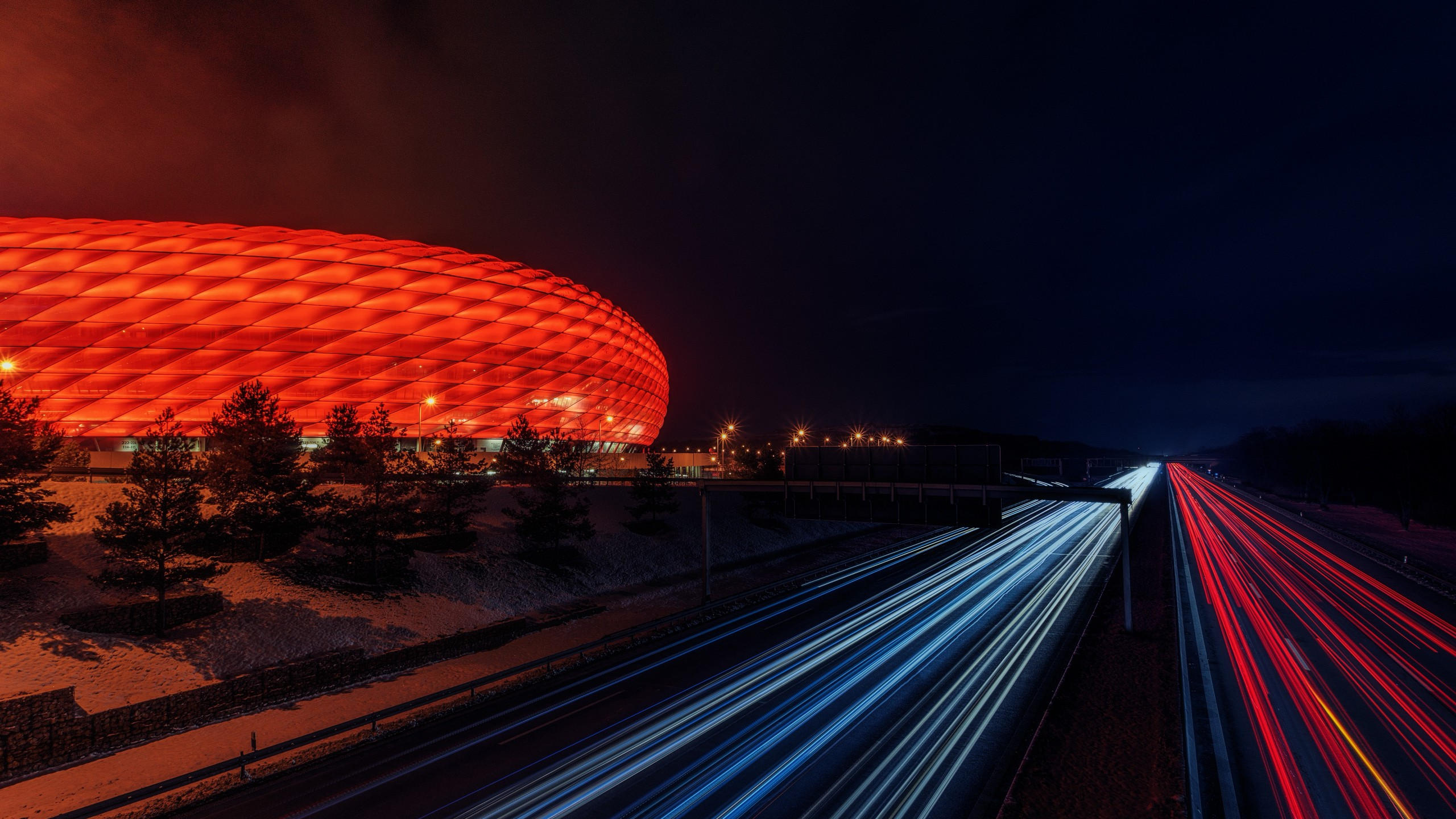 Munich 2560x1440 germany light night 6k
