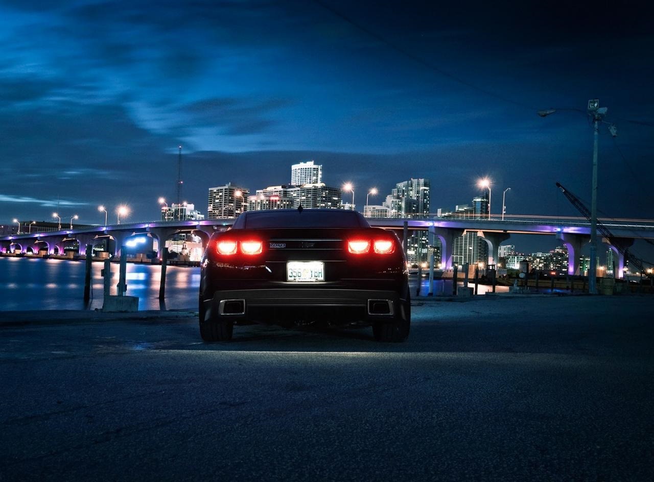 Chevrolet Camaro City Night wallpaper